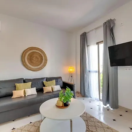 Lxr La Perla Renovated 2hab.